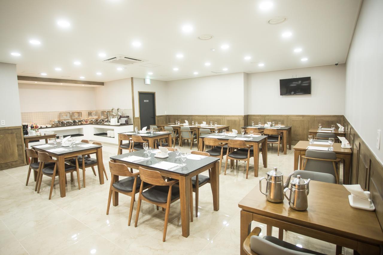 Gallery Tourist Hotel Cheongju Esterno foto