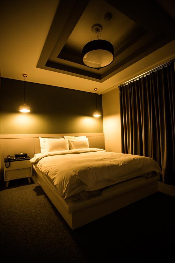 Gallery Tourist Hotel Cheongju Esterno foto