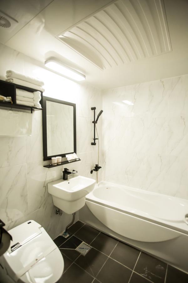 Gallery Tourist Hotel Cheongju Esterno foto