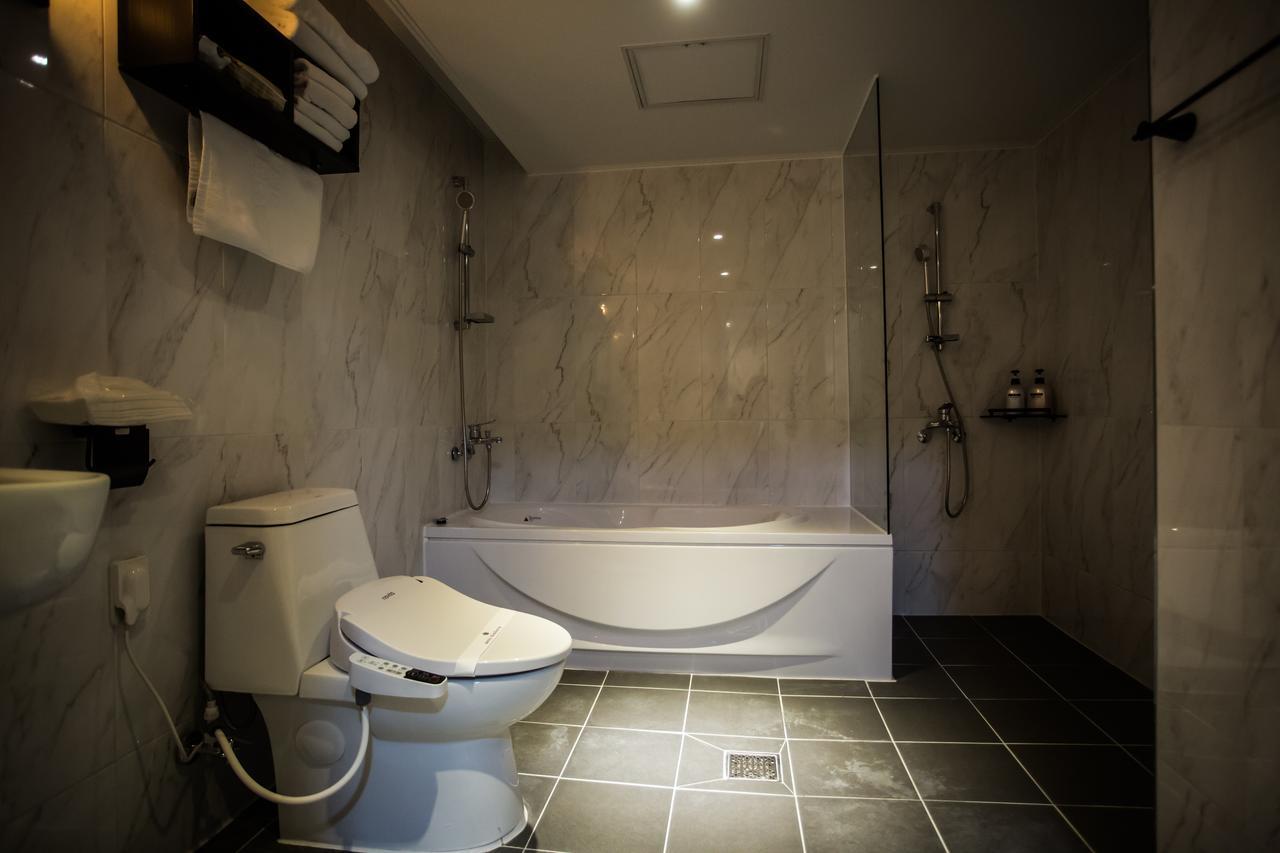 Gallery Tourist Hotel Cheongju Esterno foto