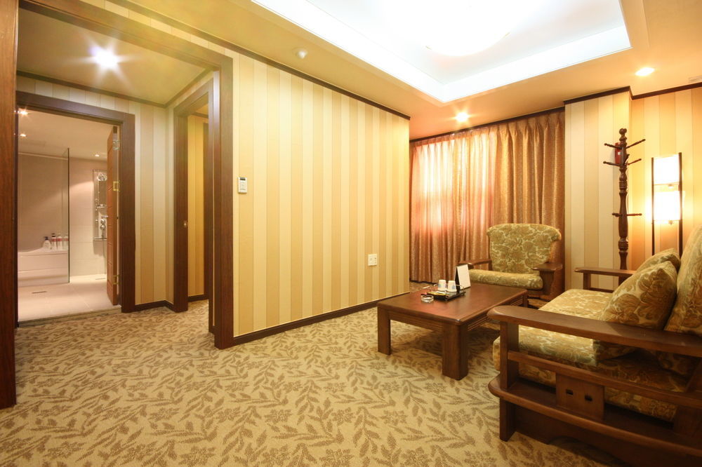 Gallery Tourist Hotel Cheongju Esterno foto